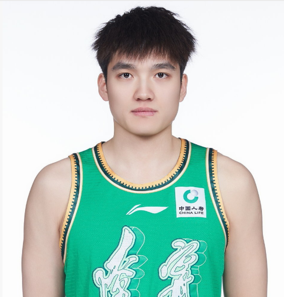 如今活跃在, 周俊成目前